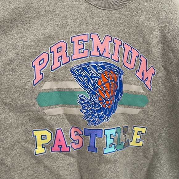 PASTELLE x Kanye West Men's Classic Logo Crewneck Sweatshirt Size XL Grey - Picture 2 of 6